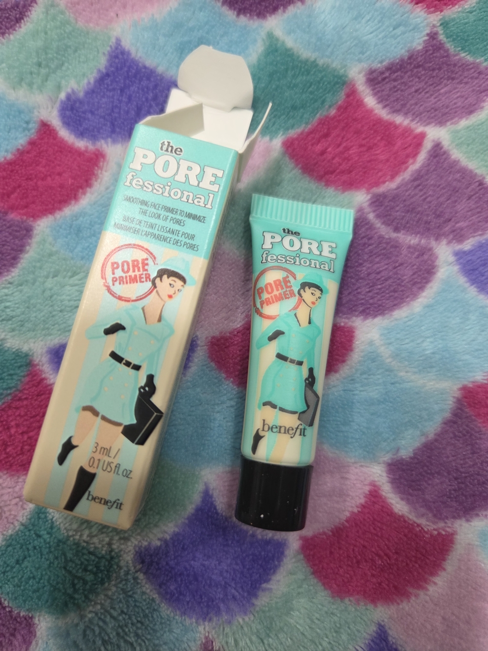 Benefit The POREfessional Pore Primer - Aqua Packaging - Picture 3 of 3